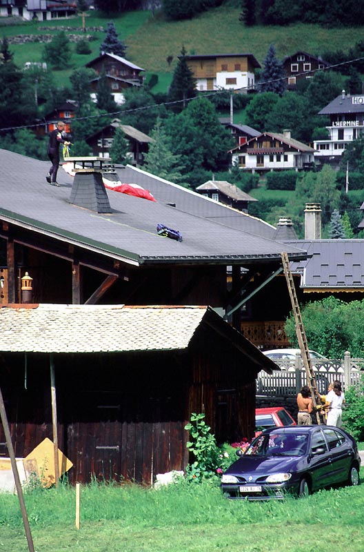 199908-27.jpg