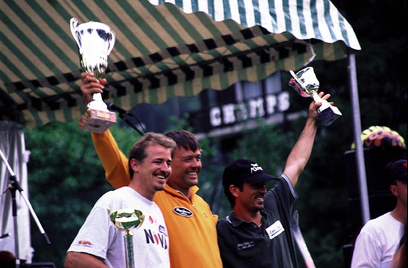 199908b-33.jpg